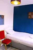Henson Hotel