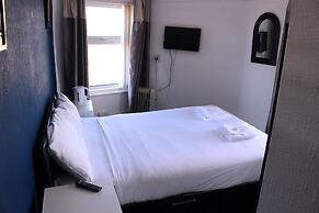 Henson Hotel
