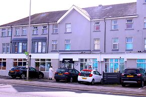 Henson Hotel