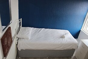 Henson Hotel