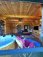 moni suit bungalow