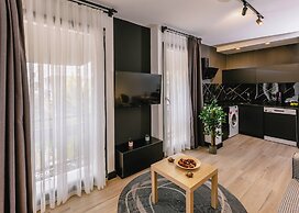 Ella Suites Hotel