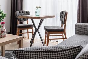 Ella Suites Hotel