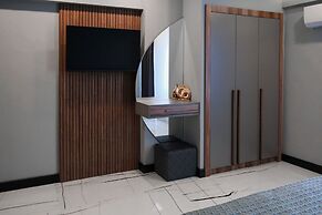 No25 Suites