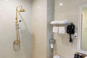 Royal Hotel Thanh Tri