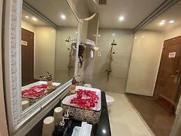 Royal Hotel Thanh Tri