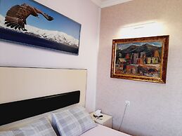 Arm Hostel