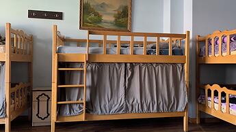 Arm Hostel