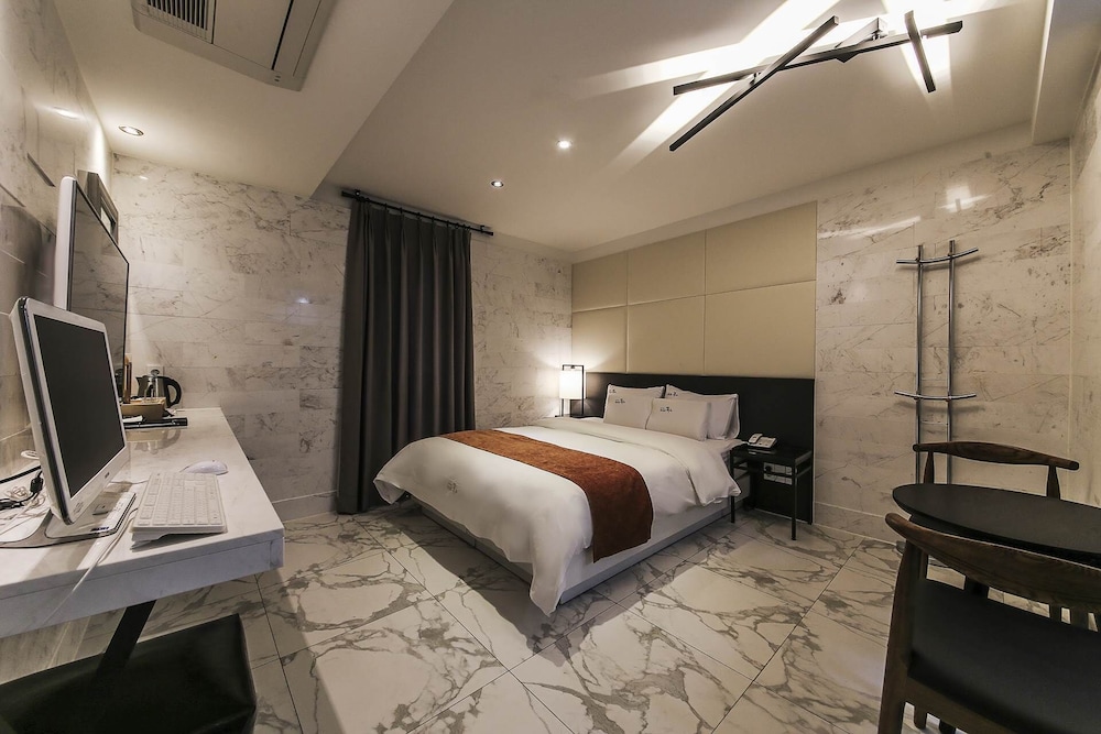 Bellino Hotel