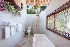 Villa Bambooz Sari