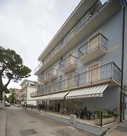 Hotel Blue Sky
