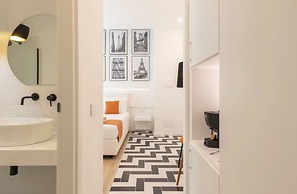 Metropolitan Rooms