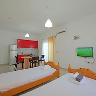 Central Garden Sofia Apartments & Studios