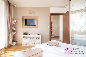 Mon Tour apartments