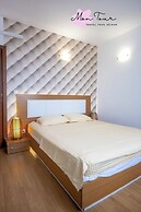 Mon Tour apartments