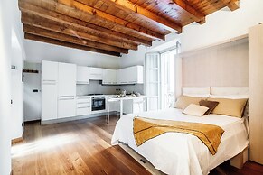 Del Pero Suite
