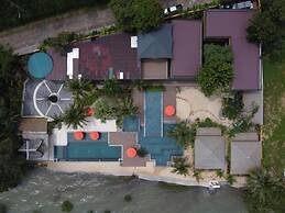 Big Sun Residence by iRETREAT