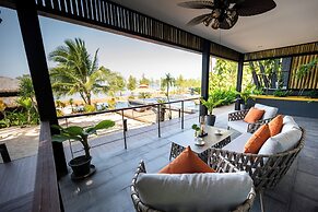 Big Sun Residence by iRETREAT