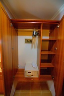 Celeste Hotel