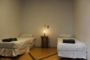 Parla Hostel