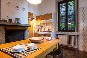 Villa Guardini with stunning lake view