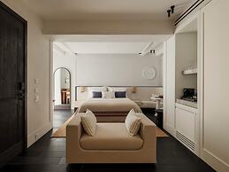Anandes Hotel