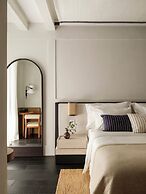 Anandes Hotel