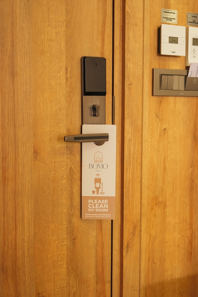 Bomo Suites