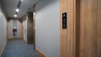 Bomo Suites