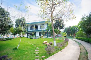 King Bavi Resort