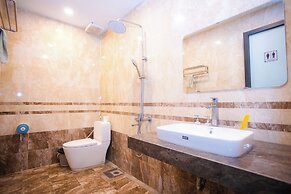King Bavi Resort