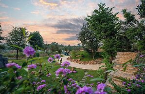 King Bavi Resort