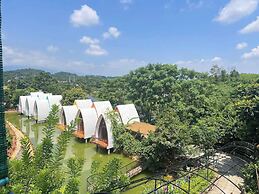 King Bavi Resort