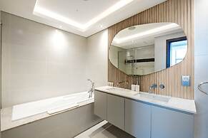 Spacious 3BR w Beach Access at the Palm