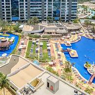 Spacious 3BR w Beach Access at the Palm