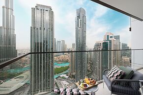 Sky High Burj Khalifa View - Dubai Mall