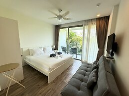 Convenient studio at Oceana by Lofty