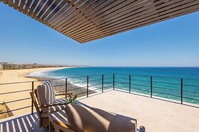 Cabo Break Hotel