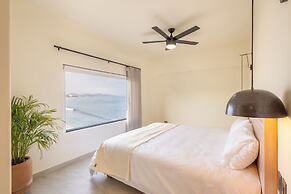 Cabo Break Hotel