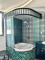 Nereus Hotel
