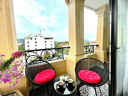 Nereus Hotel