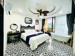 Nereus Hotel