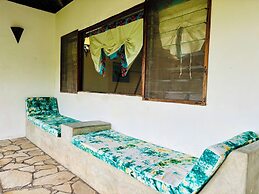 Basecamp Mafía Island