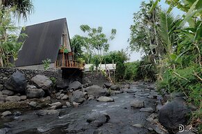 Camani Glamping