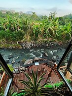 Camani Glamping