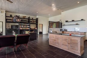 Villa Burung