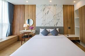 FIRST Studio Hotel Da Nang