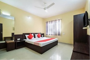 Goroomgo Galaxy Palace Bareli