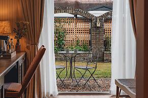 The Ropemaker - A Heartwood Inn