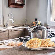 F Tale Country House